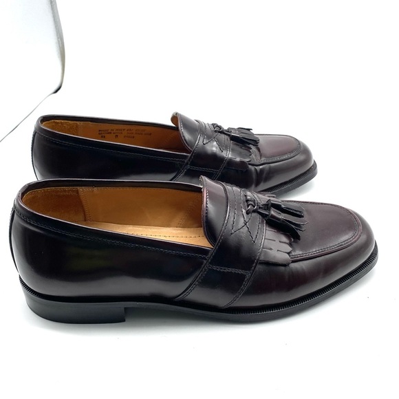 Bostonian loafers Black Leather Florentine Kilted dress shoes. SZ 9.5. NWOT